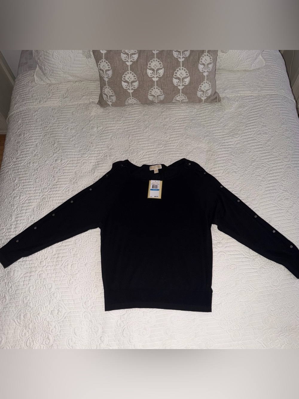 NWT Michael Kors Black Grommet Snap Sleeve Sweater Top Size XL